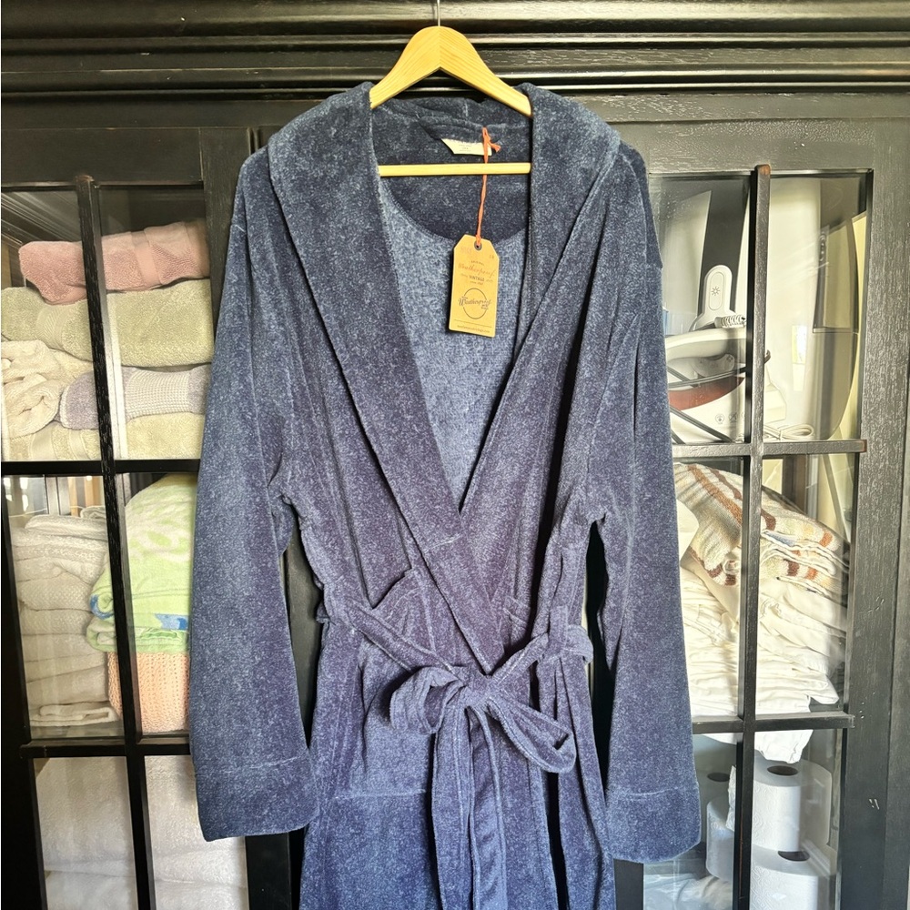 NWT Weatherproof Vintage men’s bathrobe